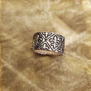 James Avery Fleur de Lis band ring